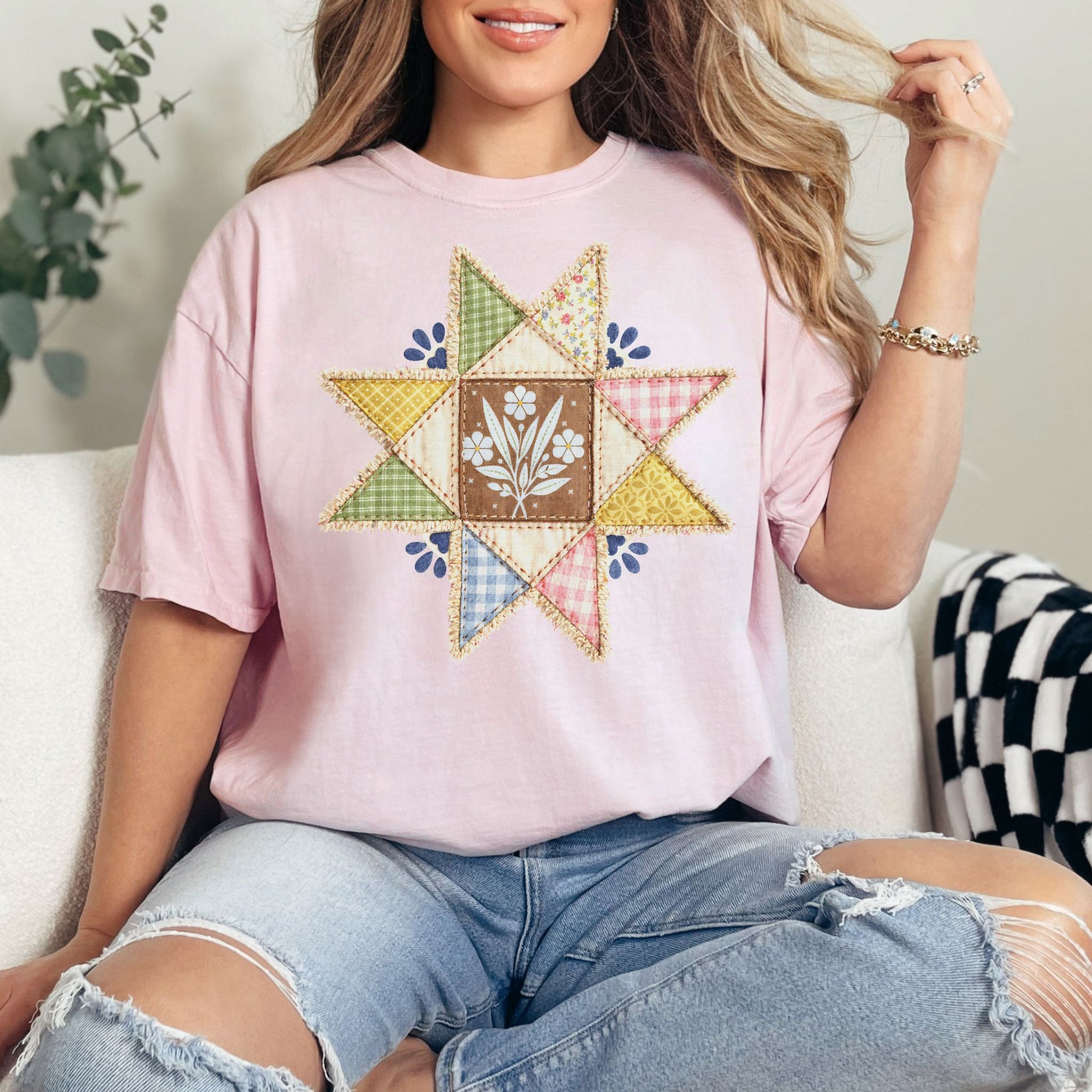 "Faux quilted Star" graphic on soft pink (blossom) T- Shirt.