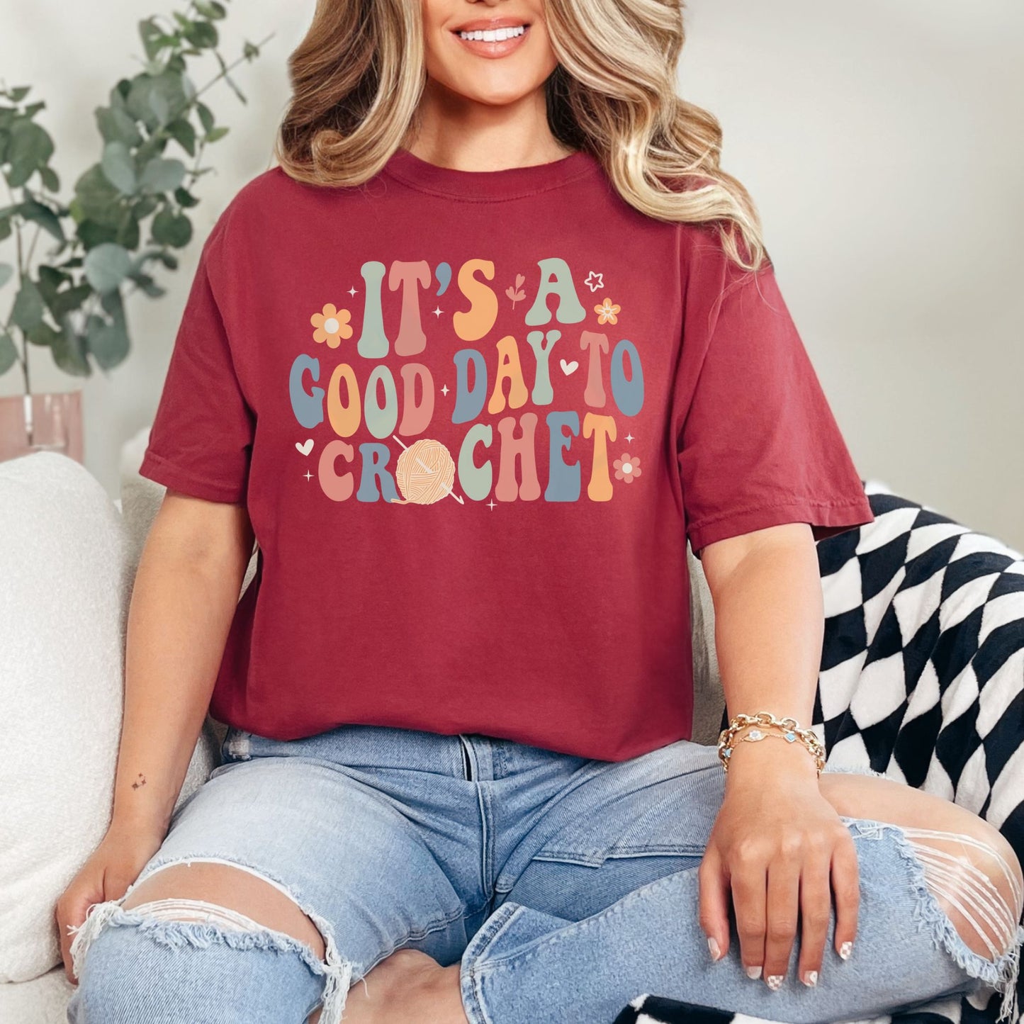 "Good Day To Crochet" graphic in muted brick red (chili) T-Shirt.